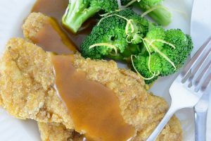 Allergen Free breaded turkey cutlets with gravy